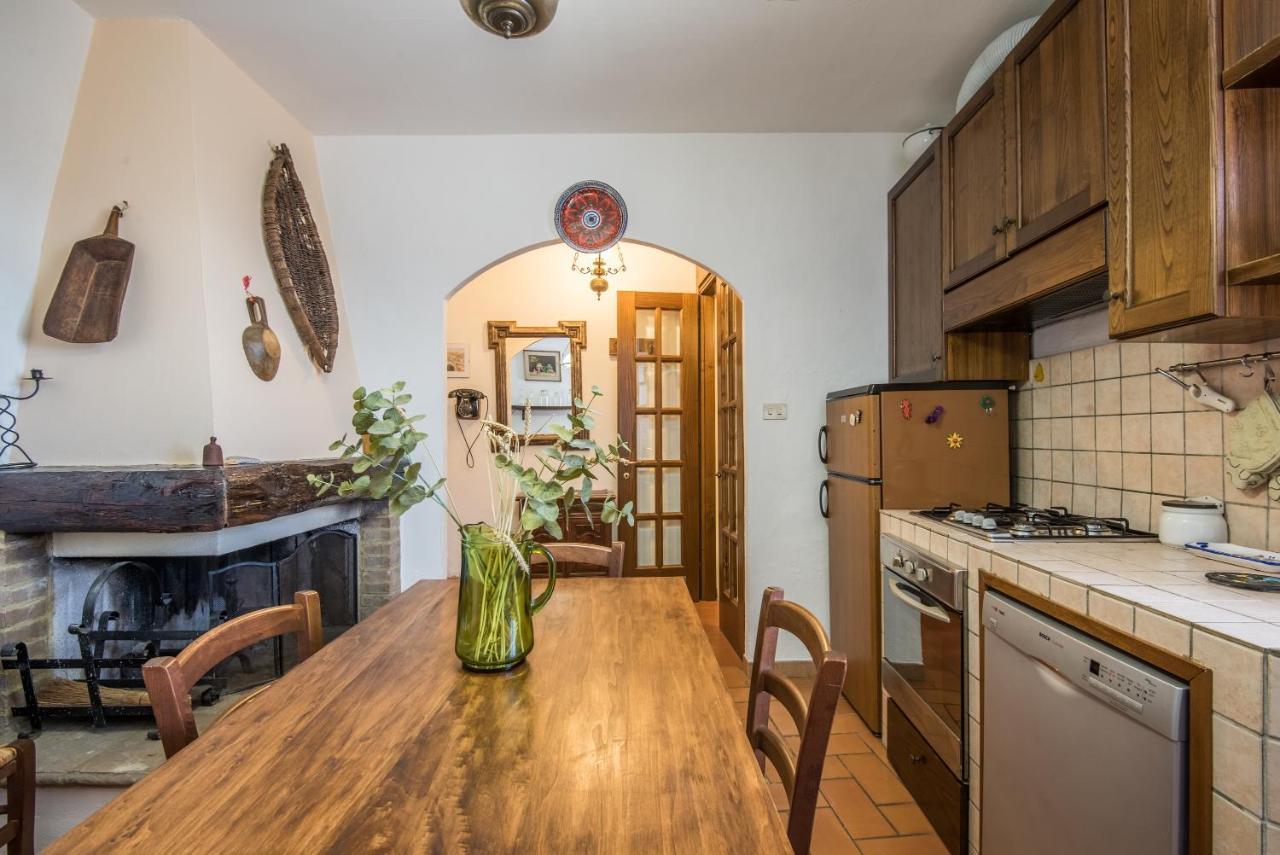 モンタルチーノCasa Francescaアパートメント エクステリア 写真